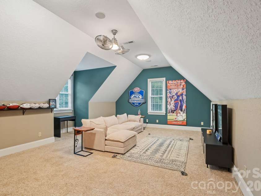 9263 Egret Ridge, Belmont, NC 28012.  MLS# CAR4347633, YatesRealty ID 12761. 