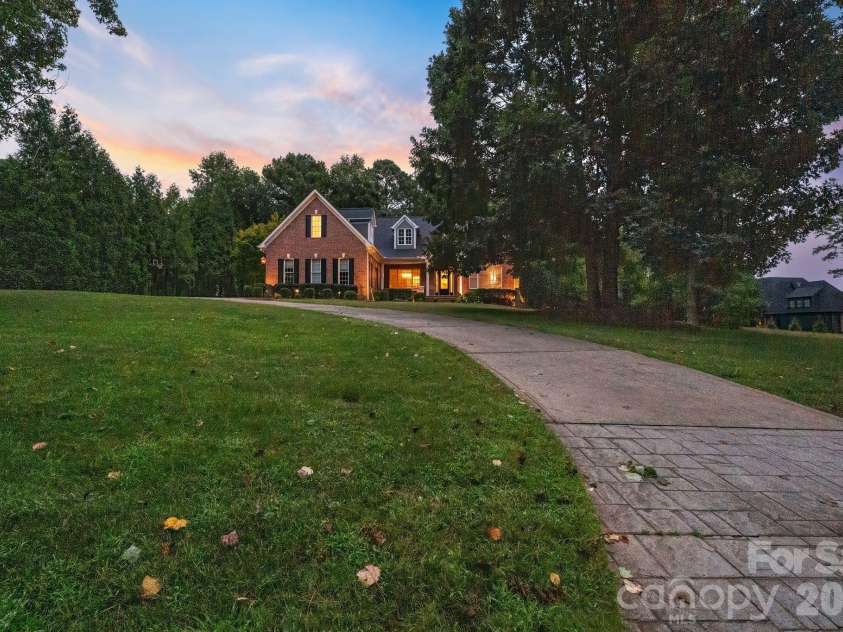 9263 Egret Ridge, Belmont, NC 28012.  MLS# CAR4347633, YatesRealty ID 12761. 