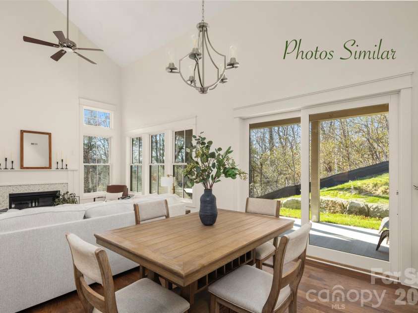 63 Chimney Chase Trail, Hendersonville, NC 28739.  MLS# CAR4350355, YatesRealty ID 12762. 