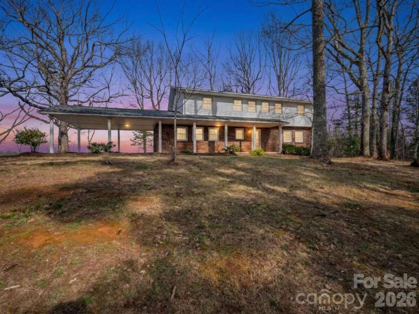 517 Union Road, Rutherfordton, NC 28139.  MLS# CAR4353902, YatesRealty ID 12764. 