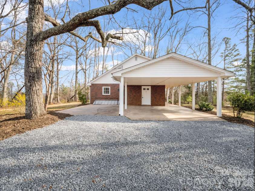 517 Union Road, Rutherfordton, NC 28139.  MLS# CAR4353902, YatesRealty ID 12764. 