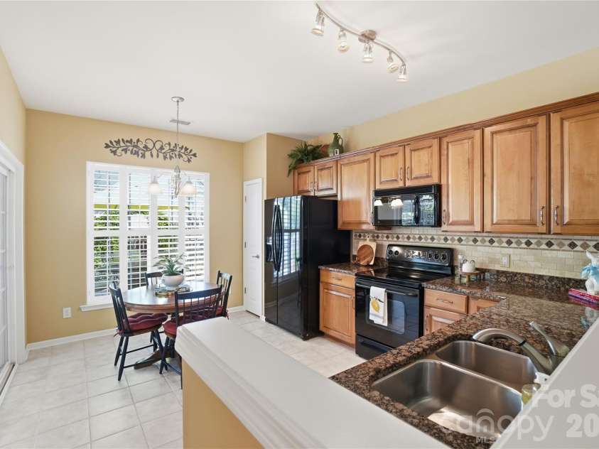 3235 Darlington Road, Matthews, NC 28105.  MLS# CAR4361656, YatesRealty ID 12765. 