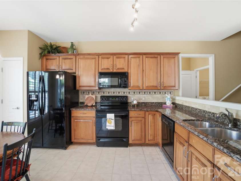3235 Darlington Road, Matthews, NC 28105.  MLS# CAR4361656, YatesRealty ID 12765. 