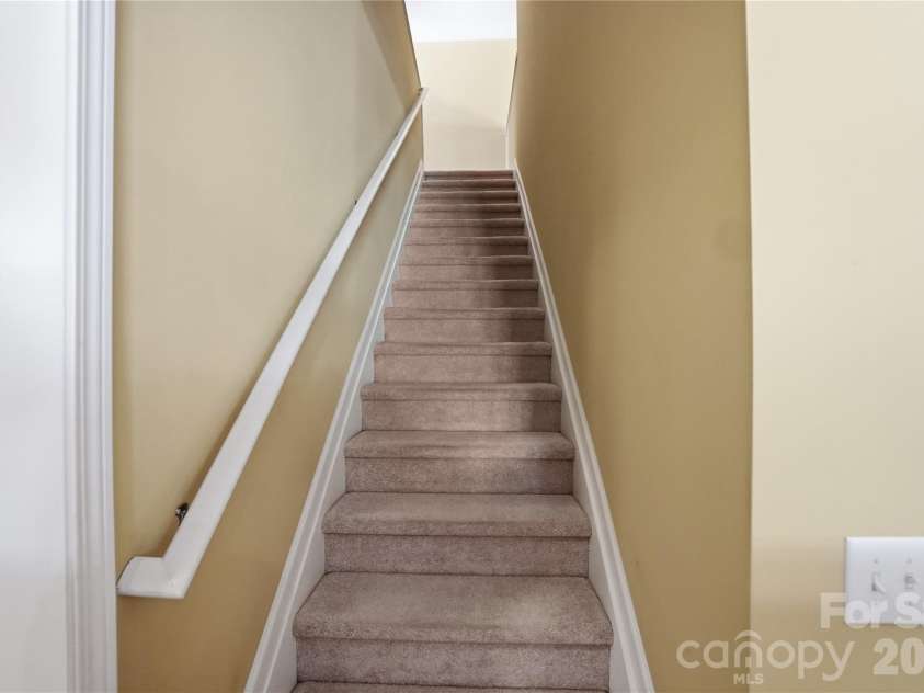3235 Darlington Road, Matthews, NC 28105.  MLS# CAR4361656, YatesRealty ID 12765. 