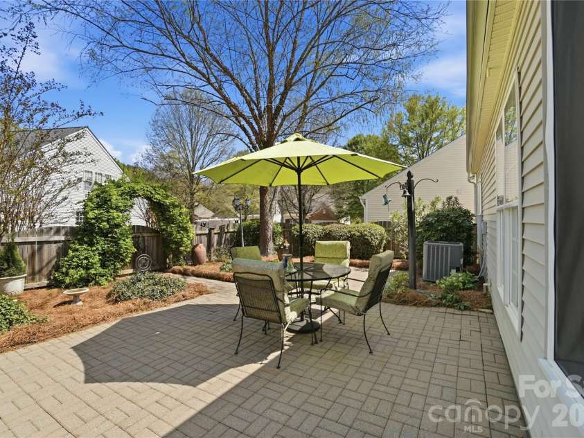 3235 Darlington Road, Matthews, NC 28105.  MLS# CAR4361656, YatesRealty ID 12765. 