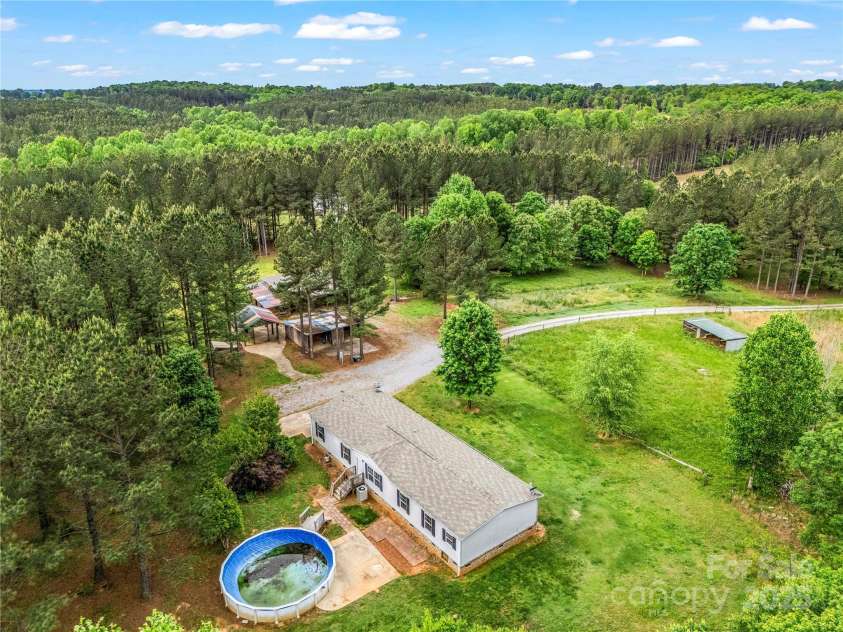 423 Dills Road, Rutherfordton, NC 28139.  MLS# CAR4223716, YatesRealty ID 12765. 