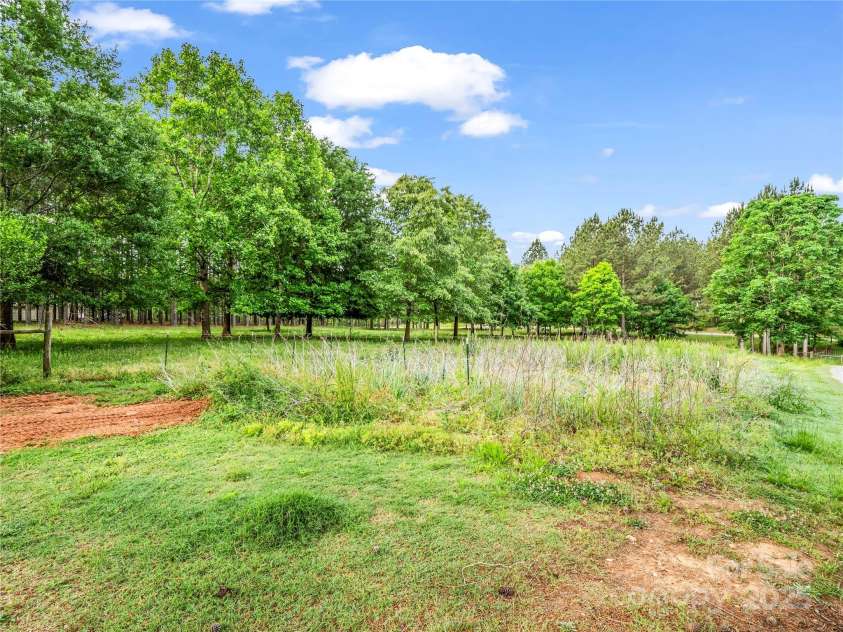423 Dills Road, Rutherfordton, NC 28139.  MLS# CAR4223716, YatesRealty ID 12765. 
