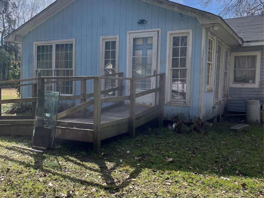 344 County Shed Road, Beaufort, SC 29906.  MLS# CAR4240923, YatesRealty ID 12766. 