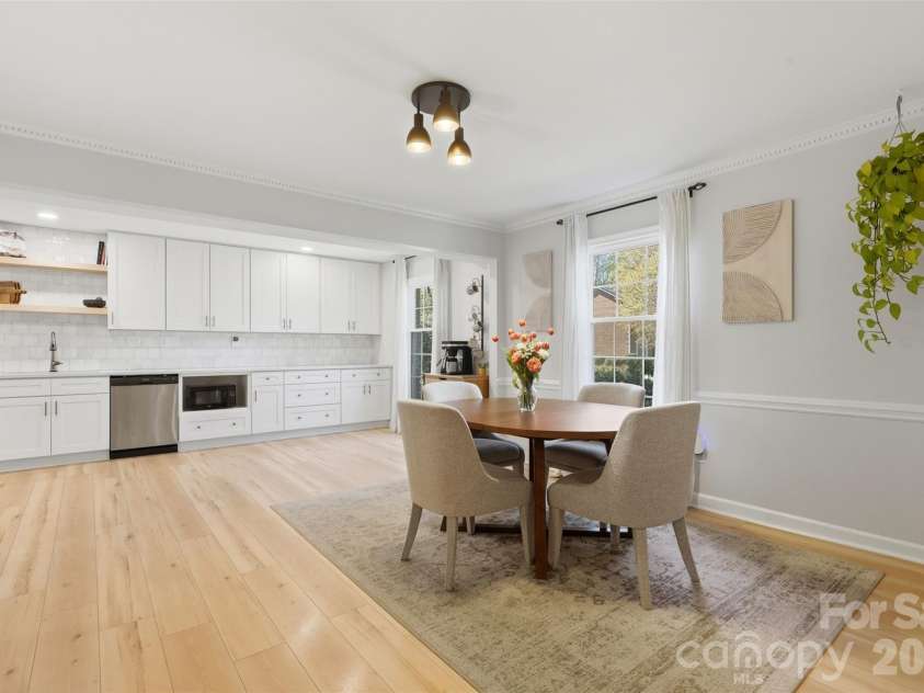 4354 Silo Lane, Charlotte, NC 28226.  MLS# CAR4359164, YatesRealty ID 12768. 