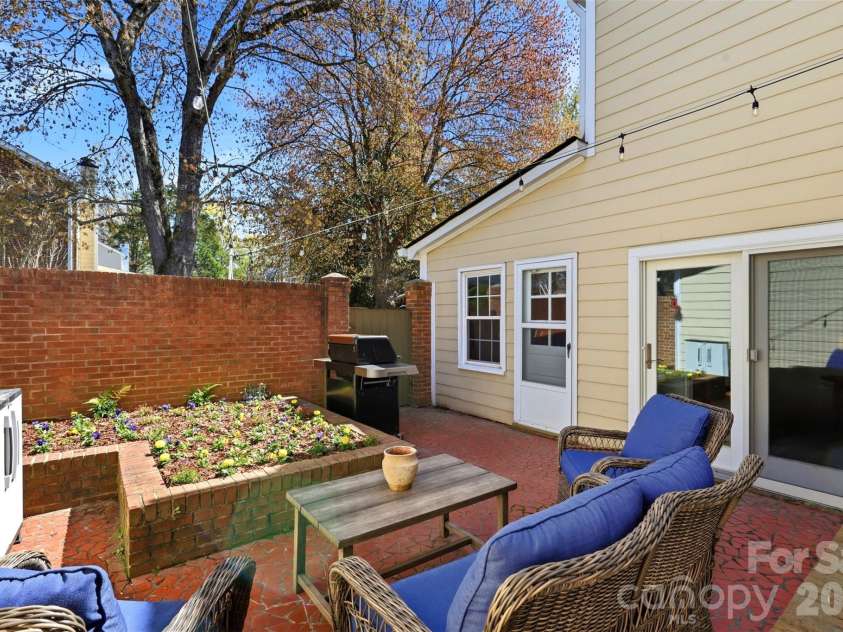 4354 Silo Lane, Charlotte, NC 28226.  MLS# CAR4359164, YatesRealty ID 12768. 