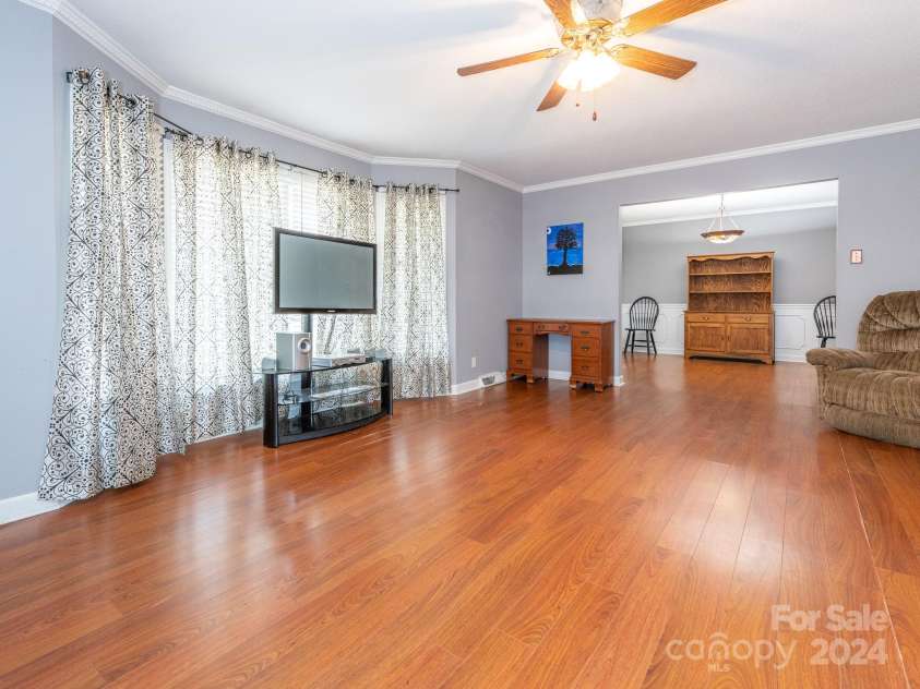 1043 Candlewood Lane, Rock Hill, SC 29730.  MLS# CAR4199391, YatesRealty ID 1277. Living Room