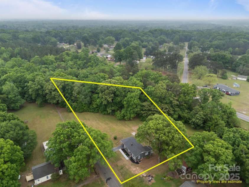 322 Corriher Heights Avenue, China Grove, NC 28023.  MLS# CAR4250892, YatesRealty ID 12770. 