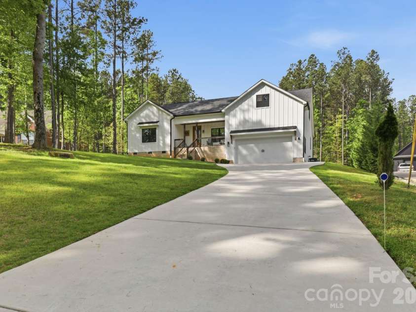 420 Stillwater Road, Troutman, NC 28166.  MLS# CAR4368989, YatesRealty ID 12771. 