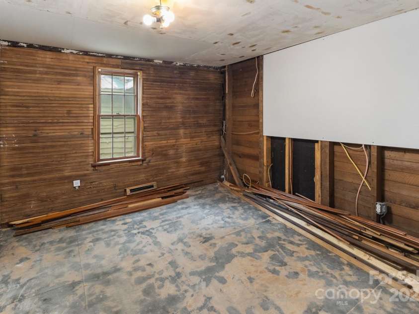 2235 NC 126 Highway, Morganton, NC 28655.  MLS# CAR4258058, YatesRealty ID 12773. 