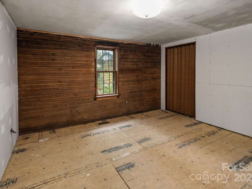 2235 NC 126 Highway, Morganton, NC 28655.  MLS# CAR4258058, YatesRealty ID 12773. 