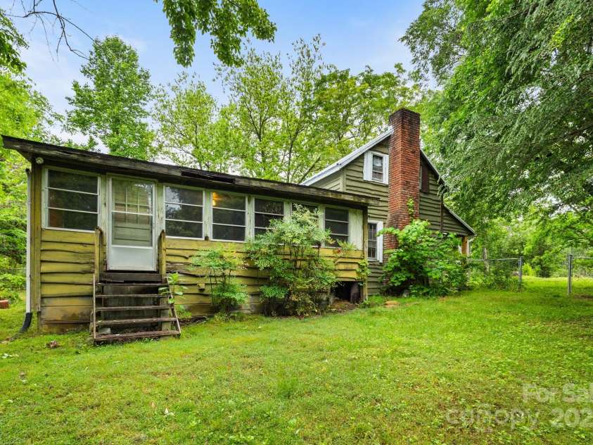 2235 NC 126 Highway, Morganton, NC 28655.  MLS# CAR4258058, YatesRealty ID 12773. 