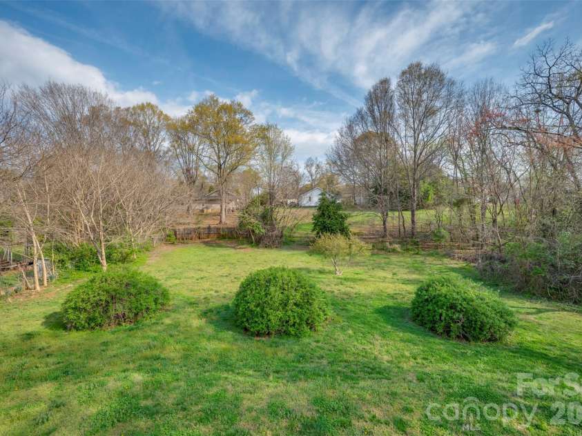 411 Arlington Street, Forest City, NC 28043.  MLS# CAR4360925, YatesRealty ID 12773. 