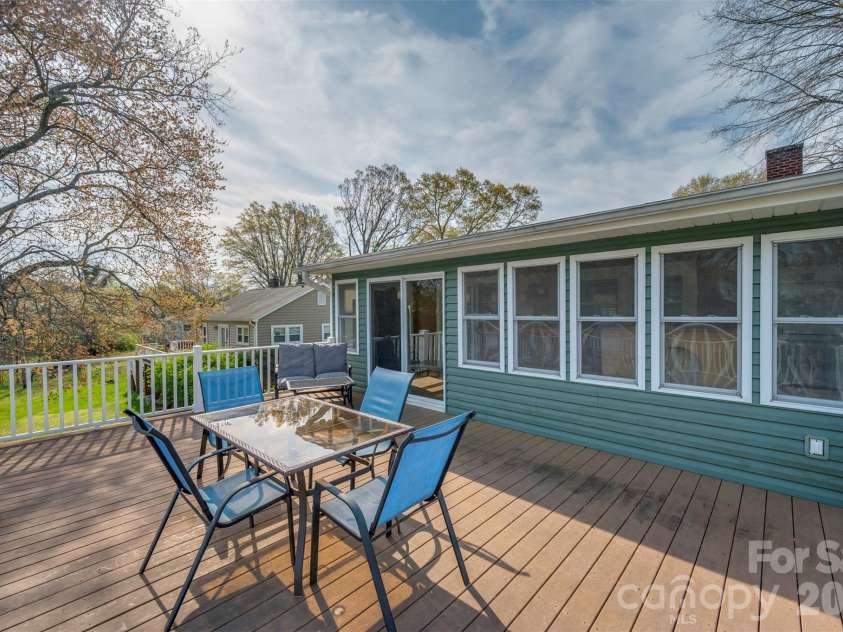411 Arlington Street, Forest City, NC 28043.  MLS# CAR4360925, YatesRealty ID 12773. 