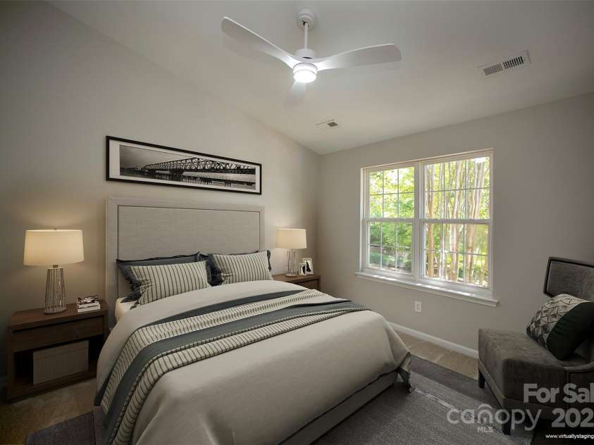 4938 Sunset Ridge Court, Charlotte, NC 28269.  MLS# CAR4256008, YatesRealty ID 12774. Your large new owners' suite oasis.