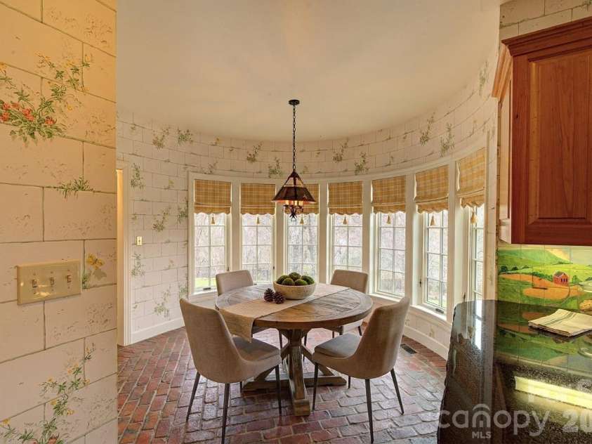 21 Eagle Rock Road, Landrum, SC 29356.  MLS# CAR4354129, YatesRealty ID 12776. Virtual