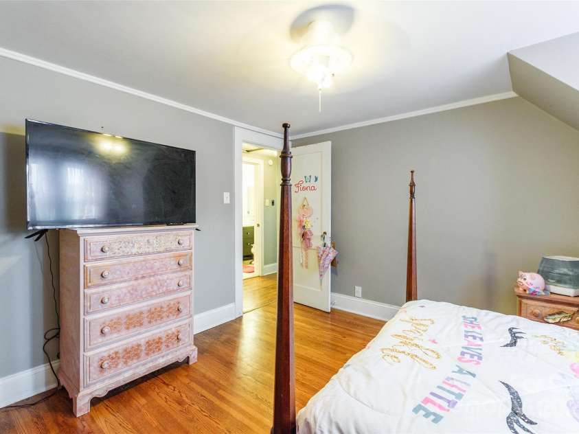 904 Venus Street, Kannapolis, NC 28083.  MLS# CAR4271799, YatesRealty ID 12777. 
