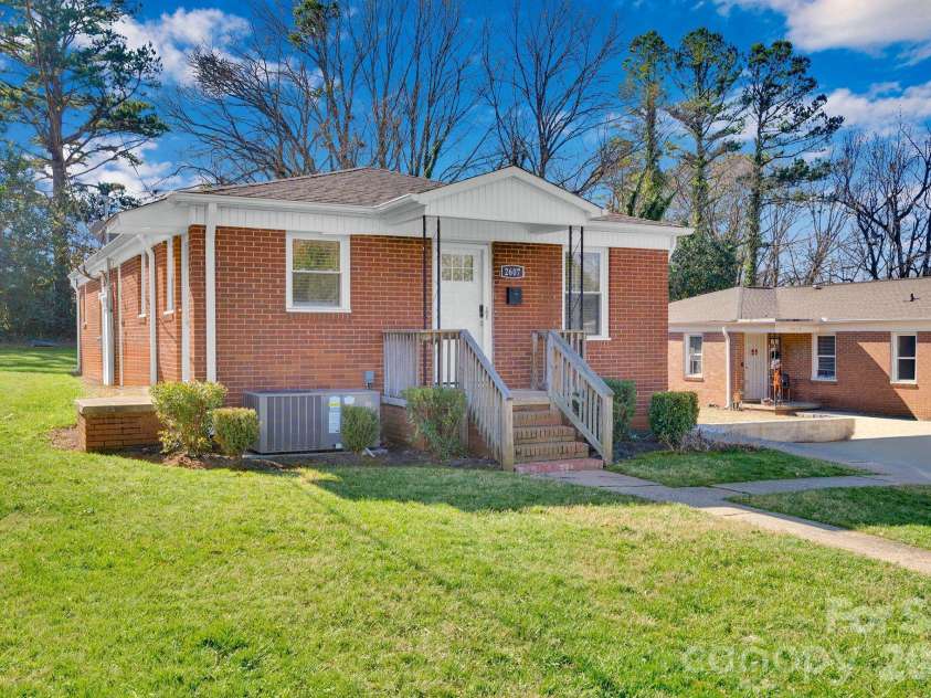 2607/2609 Celia Avenue, Charlotte, NC 28216.  MLS# CAR4336949, YatesRealty ID 12778. 