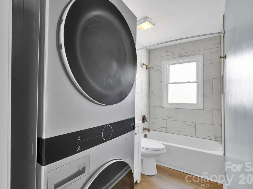 2607/2609 Celia Avenue, Charlotte, NC 28216.  MLS# CAR4336949, YatesRealty ID 12778. 