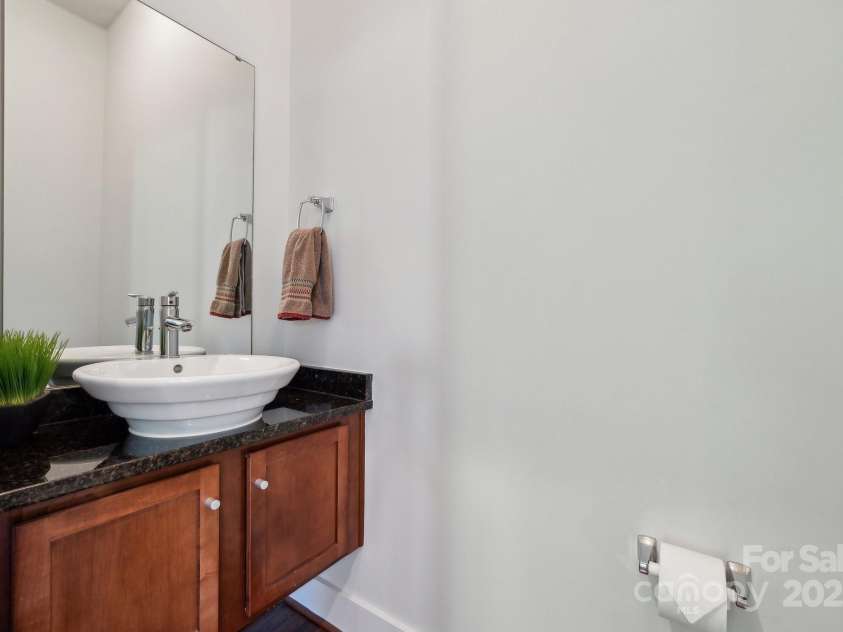 411 Steel Gardens Boulevard, Charlotte, NC 28205.  MLS# CAR4256830, YatesRealty ID 12778. 