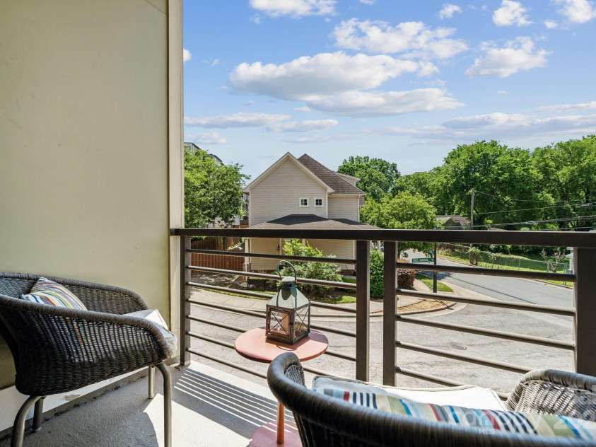 411 Steel Gardens Boulevard, Charlotte, NC 28205.  MLS# CAR4256830, YatesRealty ID 12778. 