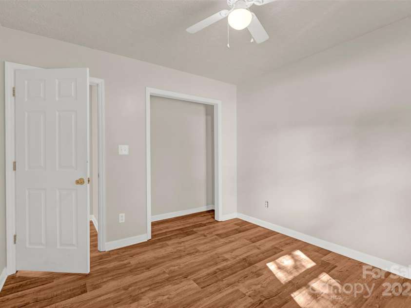 177 Candlestick Drive, Statesville, NC 28625.  MLS# CAR4250976, YatesRealty ID 12779. Bedroom 3