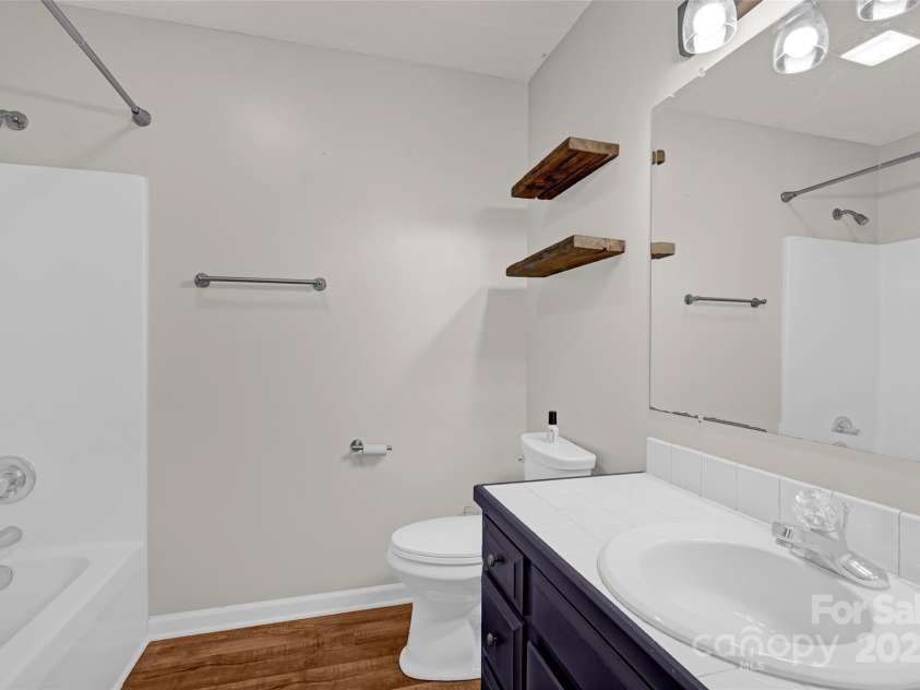 177 Candlestick Drive, Statesville, NC 28625.  MLS# CAR4250976, YatesRealty ID 12779. Guest Bathroom
