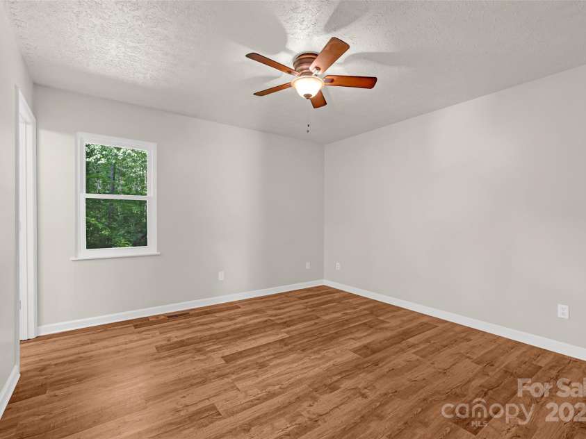 177 Candlestick Drive, Statesville, NC 28625.  MLS# CAR4250976, YatesRealty ID 12779. Primary Bedroom