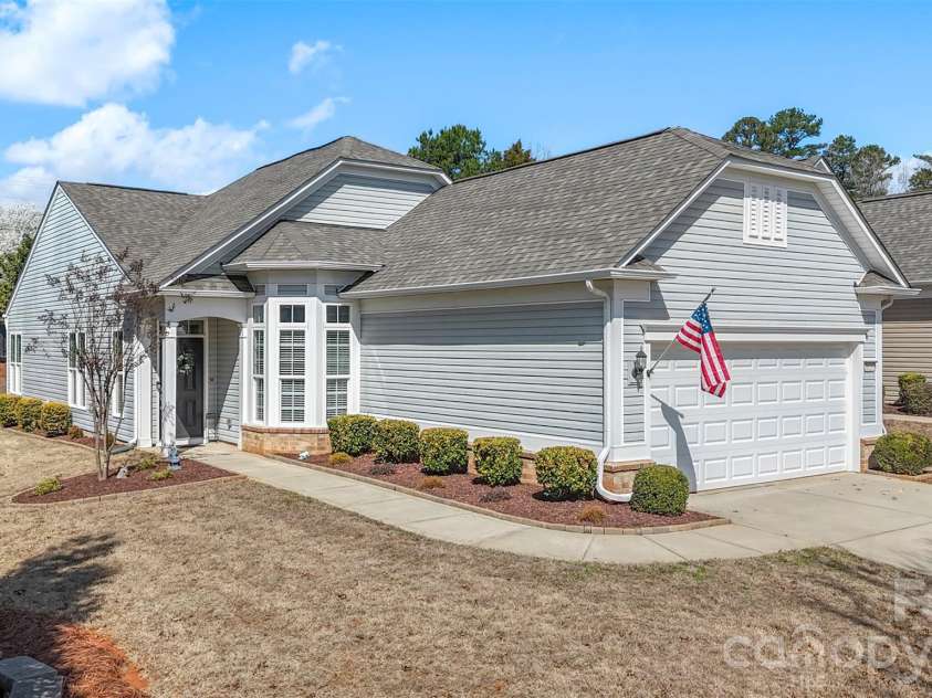 20237 Dovekie Lane, Fort Mill, SC 29707.  MLS# CAR4355810, YatesRealty ID 12779. 