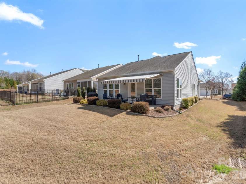 20237 Dovekie Lane, Fort Mill, SC 29707.  MLS# CAR4355810, YatesRealty ID 12779. 