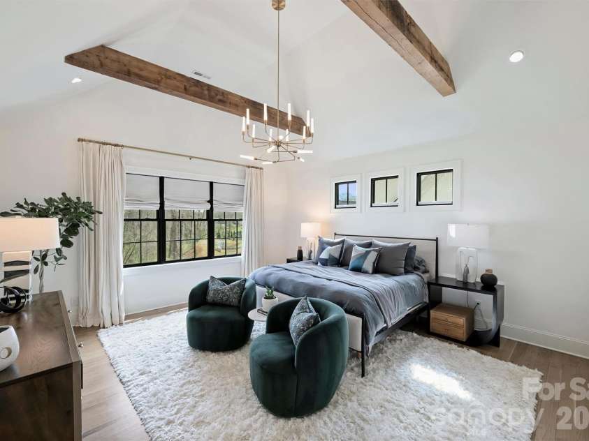 4542 Montclair Avenue, Charlotte, NC 28211.  MLS# CAR4353432, YatesRealty ID 12780. 