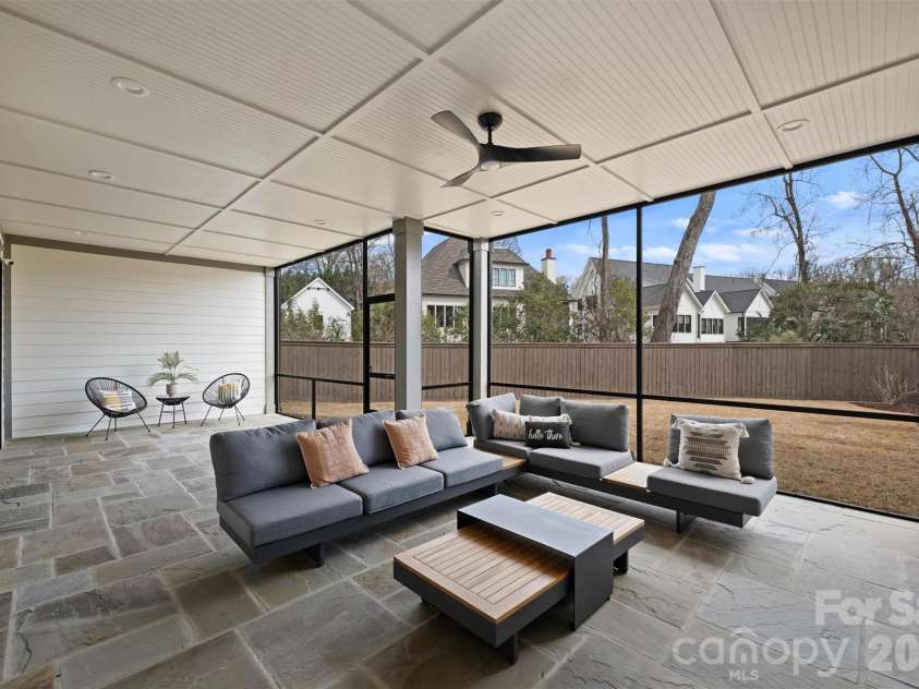4542 Montclair Avenue, Charlotte, NC 28211.  MLS# CAR4353432, YatesRealty ID 12780. 