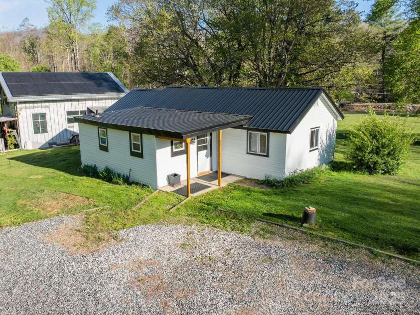 15 Curly Willow Lane, Weaverville, NC 28787.  MLS# CAR4246546, YatesRealty ID 12781. Parking pad for 2+ cars