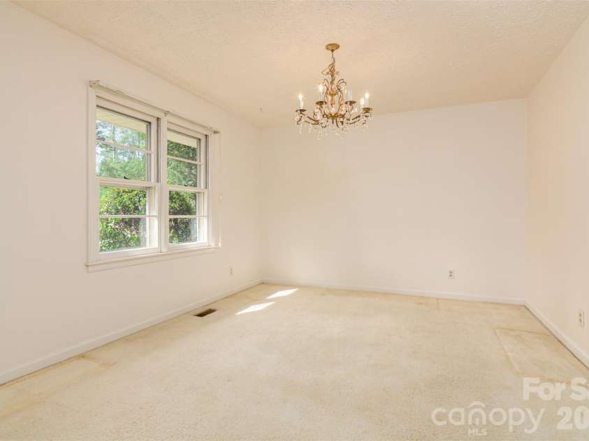 261 Cedar Lane, Arden, NC 28704.  MLS# CAR4366543, YatesRealty ID 12781. 