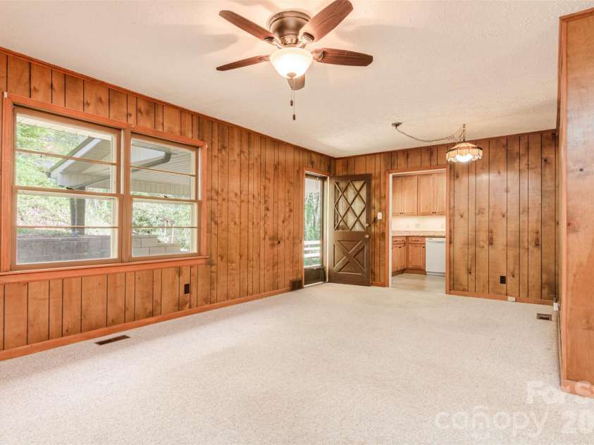 261 Cedar Lane, Arden, NC 28704.  MLS# CAR4366543, YatesRealty ID 12781. 