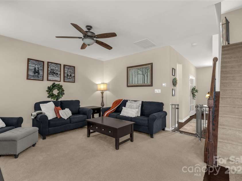 1519 Arcadia Bluff Drive, York, SC 29745.  MLS# CAR4237342, YatesRealty ID 12782. 