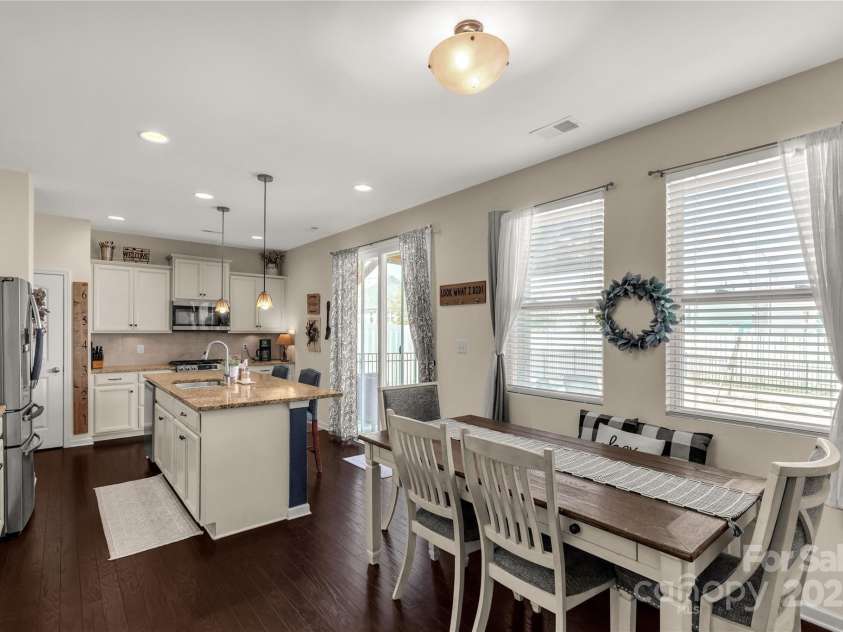 1519 Arcadia Bluff Drive, York, SC 29745.  MLS# CAR4237342, YatesRealty ID 12782. 