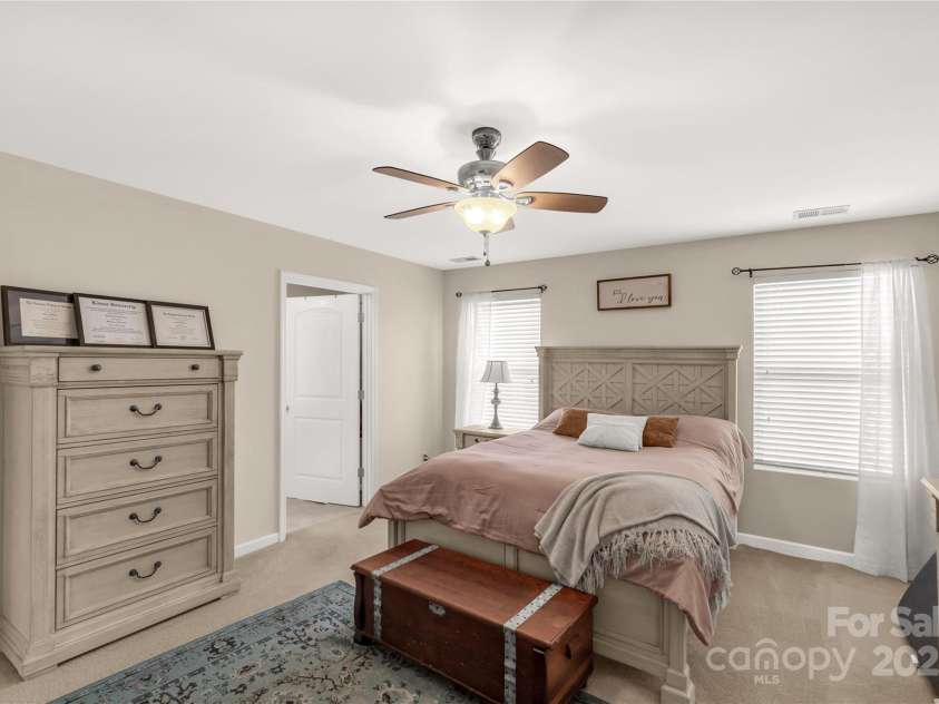 1519 Arcadia Bluff Drive, York, SC 29745.  MLS# CAR4237342, YatesRealty ID 12782. 