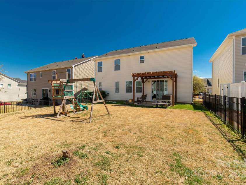 1519 Arcadia Bluff Drive, York, SC 29745.  MLS# CAR4237342, YatesRealty ID 12782. Large fenced backyard.