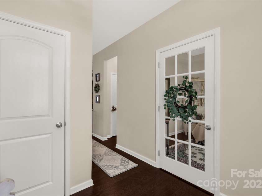 1519 Arcadia Bluff Drive, York, SC 29745.  MLS# CAR4237342, YatesRealty ID 12782. Private office space off the front of the home