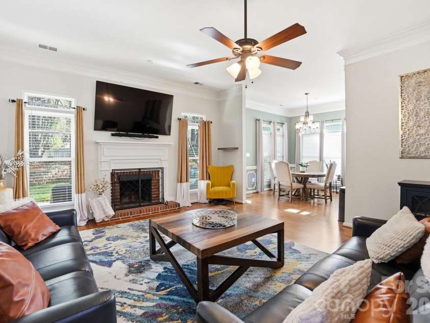 8540 Piccone Brook Lane, Charlotte, NC 28216.  MLS# CAR4358992, YatesRealty ID 12782. 