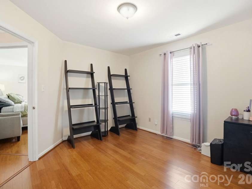 8540 Piccone Brook Lane, Charlotte, NC 28216.  MLS# CAR4358992, YatesRealty ID 12782. 