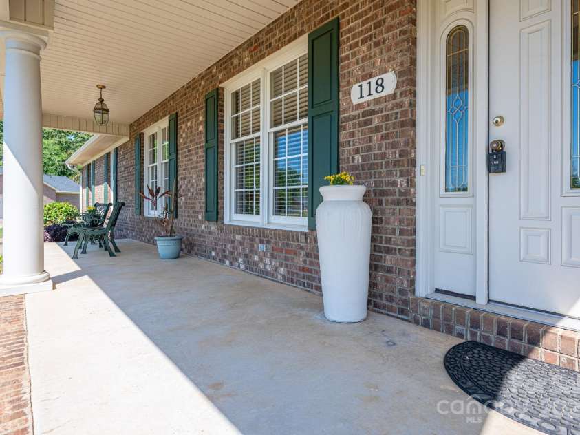 118 Sir Gregory Drive, Shelby, NC 28152.  MLS# CAR4250554, YatesRealty ID 12783. 