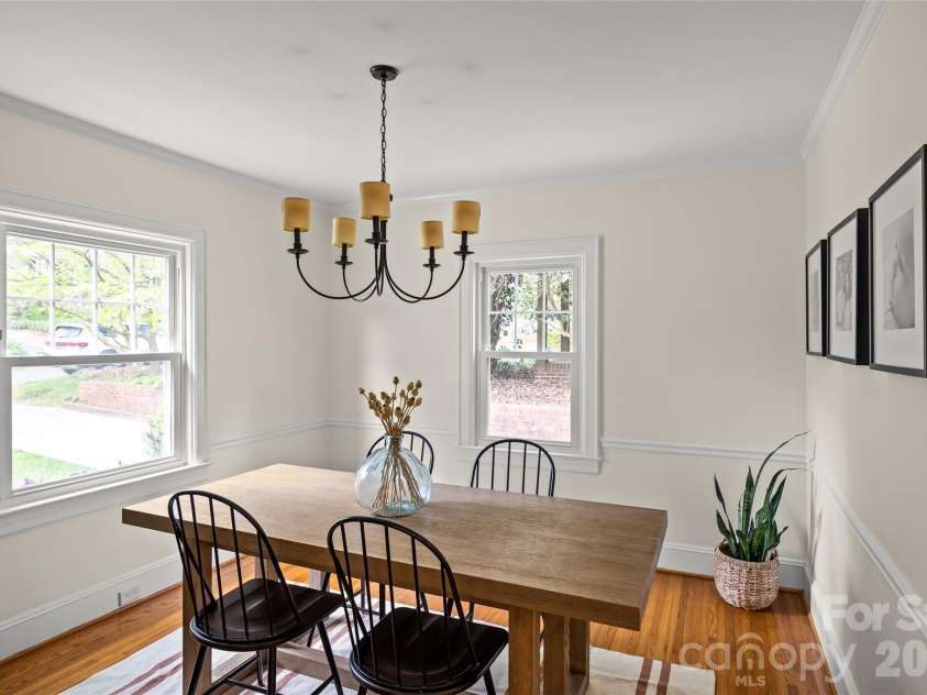 1825 Sprague Avenue, Charlotte, NC 28205.  MLS# CAR4358946, YatesRealty ID 12783. 
