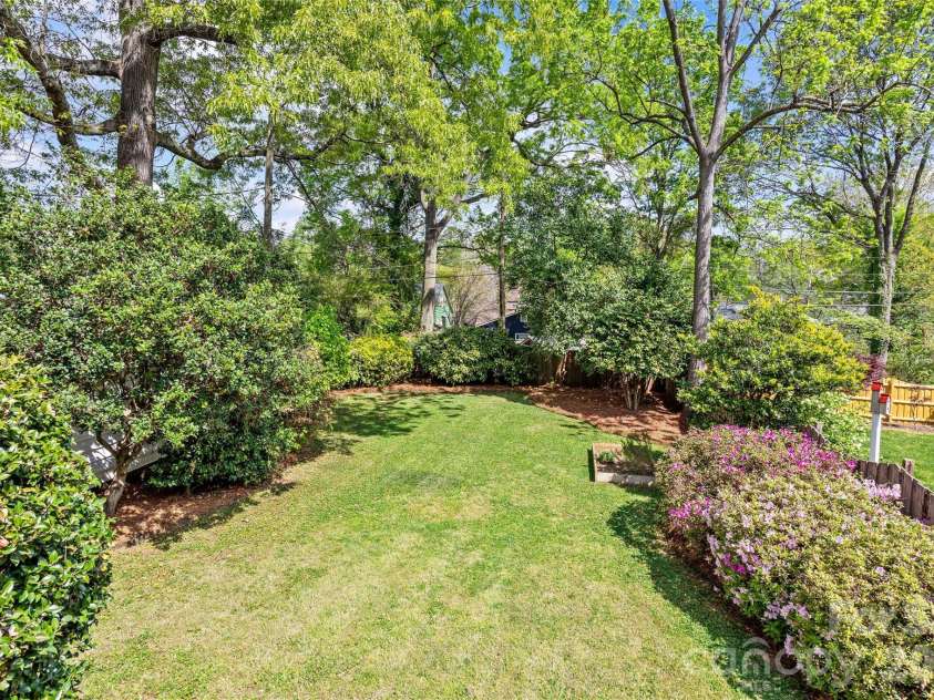 1825 Sprague Avenue, Charlotte, NC 28205.  MLS# CAR4358946, YatesRealty ID 12783. 