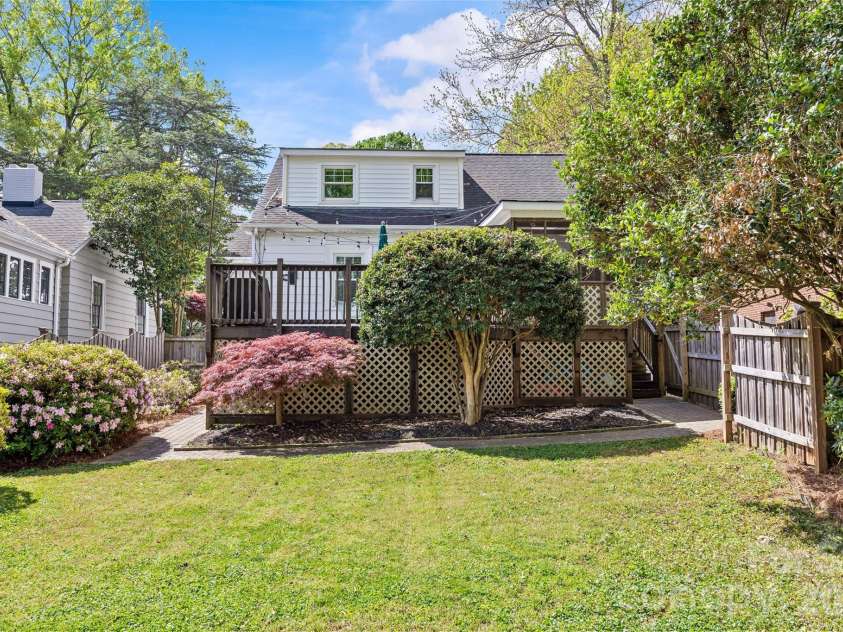 1825 Sprague Avenue, Charlotte, NC 28205.  MLS# CAR4358946, YatesRealty ID 12783. 